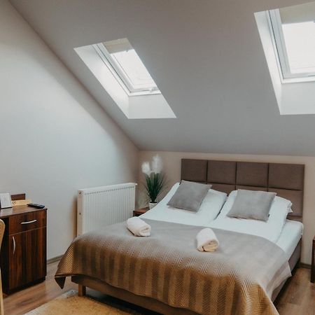 De Facto Bed & Breakfast Zambrow Dış mekan fotoğraf